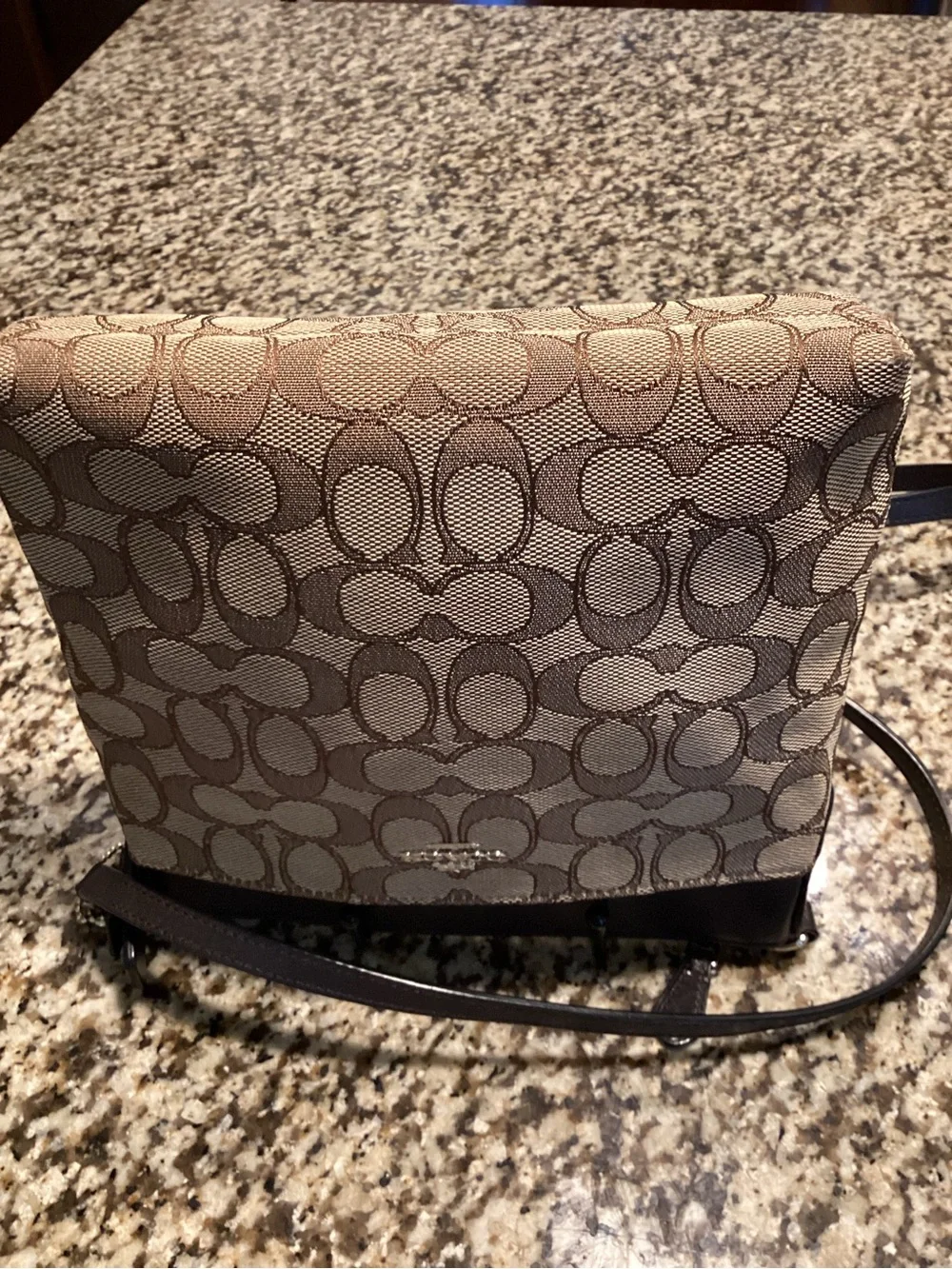 Coach Kitt North Cross body in EUC